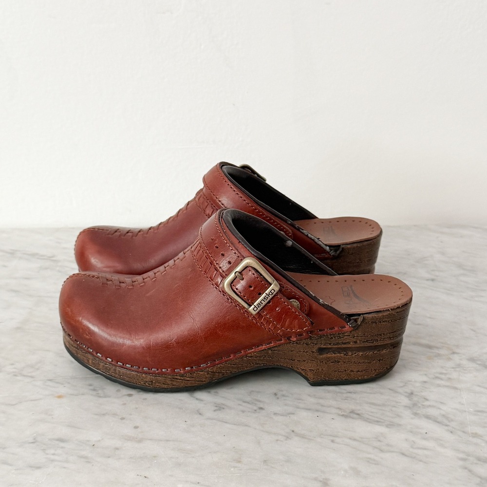 Dansko Leather Clogs Whipstitch Buckle Mule 36 Brown Platform Comfort Shoes